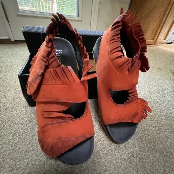 New in box. Papucei sandals. - Picture 12 of 12